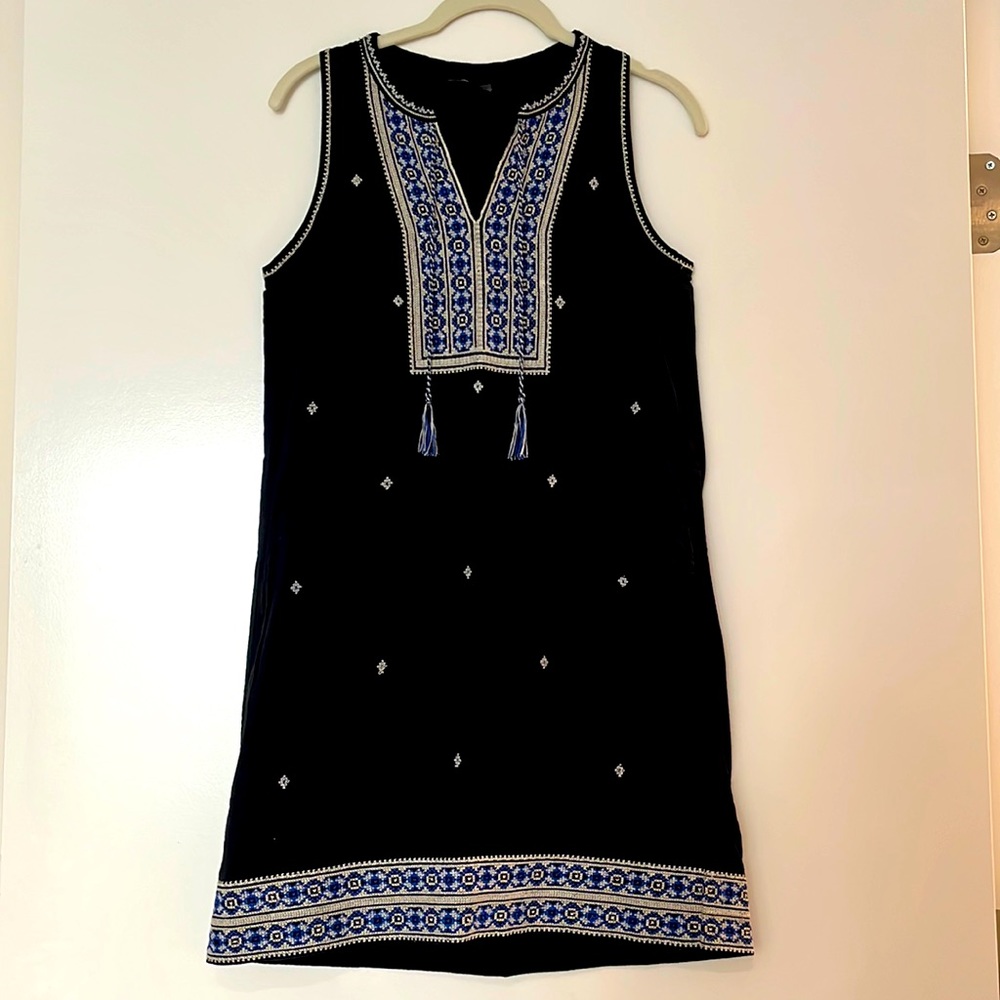 Madewell embroidered detail navy dress